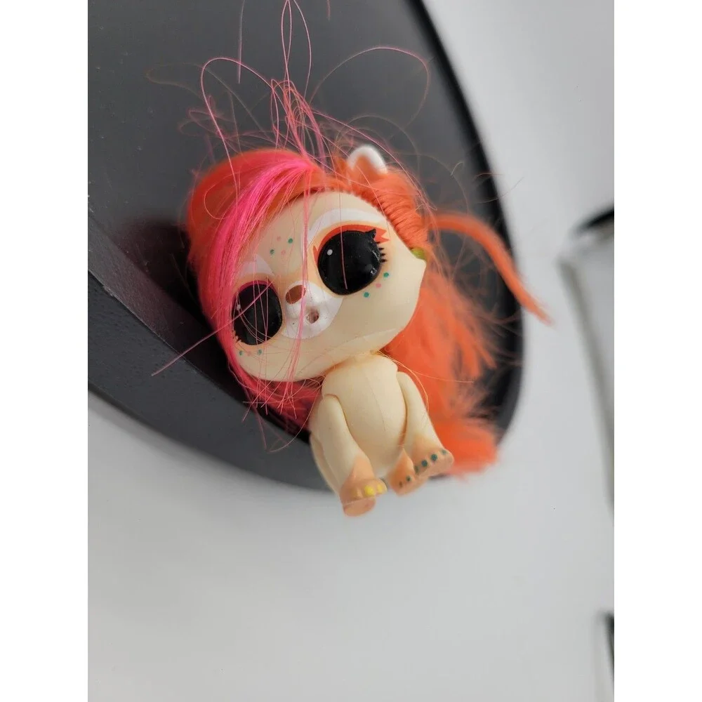 2018 MGA Entertainment LOL Surprise LOL Dolls E.D.M. Scratches 2
